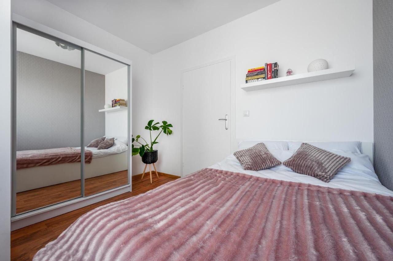 Seaesta Darlowo - Komfortowe Pokoje I Apartamenty 外观 照片